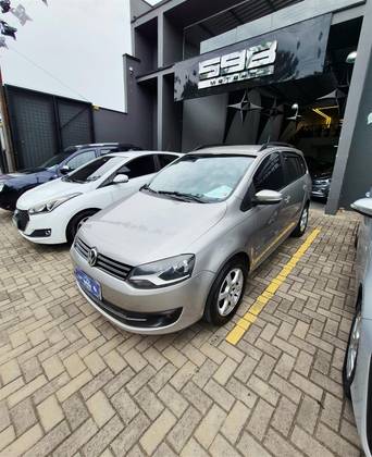 VOLKSWAGEN SPACEFOX 1.6 MI SPORTLINE 8V FLEX 4P MANUAL VOLKSWAGEN SPACEFOX 1.6 MI SPORTLINE 8V FLEX 4P MANUAL
